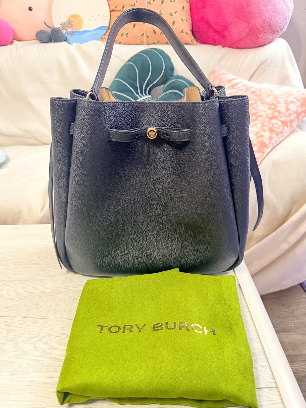 Tory Burch Black Romy Leather Bucket Bag - Picture 5 of 10